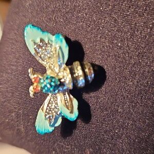 Vintage Blue Winged Bee Pin